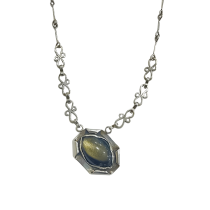 Collar